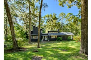 8523 Sw 3rd Pl, GAINESVILLE
