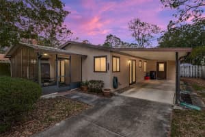 8646 Nw 42nd St, GAINESVILLE