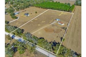 2400 Nw 5th St, BELL