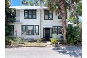 208 Ne 4th St, GAINESVILLE