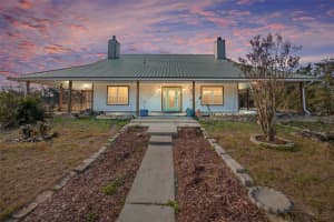 28924 Sw 30th Ave, NEWBERRY