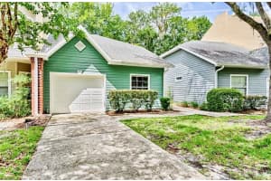 322 Nw 50th Blvd, GAINESVILLE