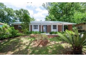 2907 Ne 19th St, GAINESVILLE