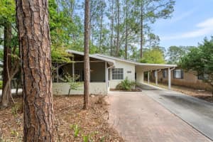 8593 Nw 41st Ter, GAINESVILLE