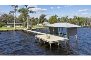 108 Sandra Ln, CRESCENT CITY