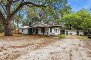 779 Nw 37th St, GAINESVILLE