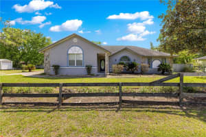 1090 Nw 67th Pl, OCALA