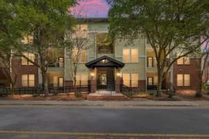 1235 Sw 9th Rd #301, GAINESVILLE