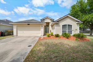 8224 Nw 51st Dr, GAINESVILLE