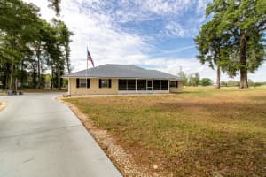 300 Sw Brighton Ct, FORT WHITE