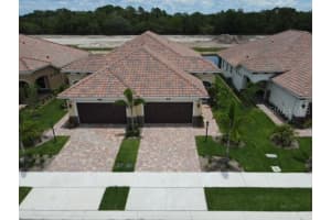 132 Colebrook Ct, VENICE 132 Colebrook Ct, VENICE