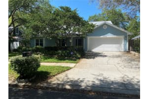 9906 Ashley Dr, SEMINOLE