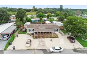 1209 Country Club Ln, LAKELAND