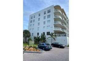 1640 Summerhouse Ln #41, SARASOTA