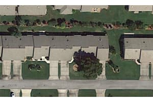 319 Grove Cir #319, AVON PARK