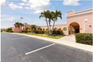 750 S Orlando Ave #413, COCOA BEACH