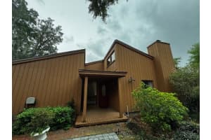 106 Oaks Ct #106, SANFORD