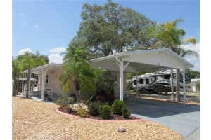 16 Silver Doctor Ln, LAKE WALES