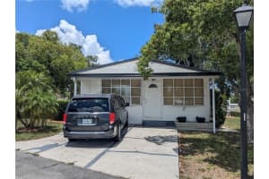 2 Woodruff Way, LAKE WALES