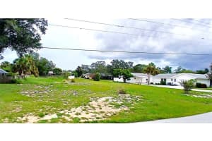 Lakeshore Blvd N, LAKE WALES