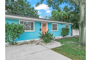 125 80th Ave N, ST PETERSBURG