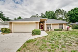 704 Woodrow Dr, AUBURNDALE