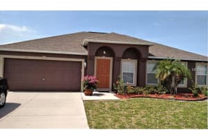 131 Pine Rustle Ln, AUBURNDALE