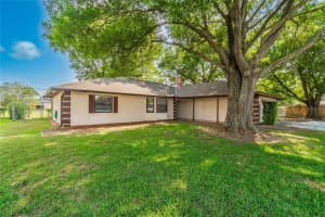 2203 Arrowhead Blvd, LAKELAND 2203 Arrowhead Blvd, LAKELAND