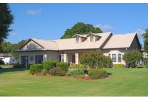 88 Hillcrest Dr, AVON PARK