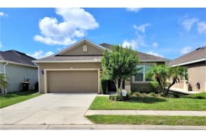 828 Krenson Woods Ln, LAKELAND