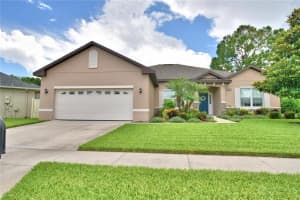 2114 Edgewater Cir Se, WINTER HAVEN