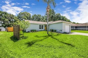 7248 Pebble Pass Loop, LAKELAND