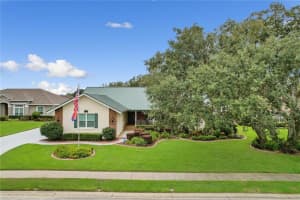 1637 Yorkshire Trl, LAKELAND