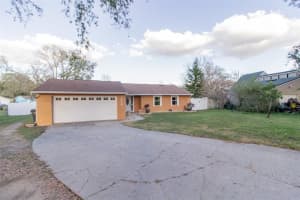 3458 Christina Groves Ln, LAKELAND
