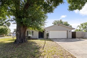 1747 Sandalwood Cir Sw, WINTER HAVEN 1747 Sandalwood Cir Sw, WINTER HAVEN