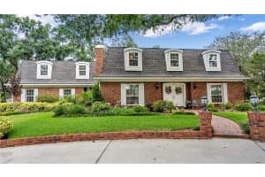 1010 Sugartree Ln N, LAKELAND 1010 Sugartree Ln N, LAKELAND