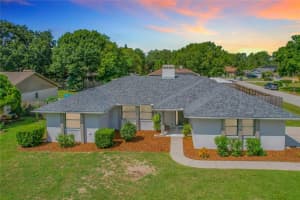 8062 Glenridge Ln, LAKELAND 8062 Glenridge Ln, LAKELAND