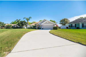 1562 Doves View Cir, AUBURNDALE