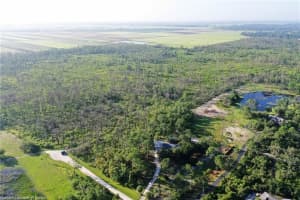 725 Moon Ranch Rd, SEBRING