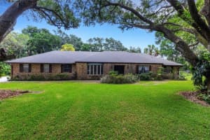 5340 Loch Pl, LAKELAND