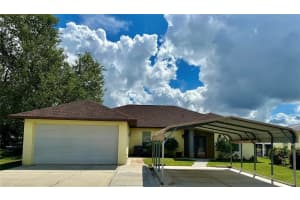 180 Lakeview Dr, HAINES CITY