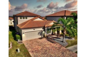 1958 Altavista Cir, LAKELAND 1958 Altavista Cir, LAKELAND