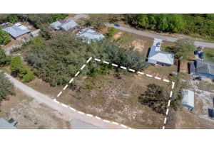 2556 N Johnson Rd, AVON PARK