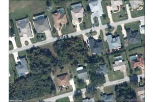 1723 Sunrise Dr, SEBRING