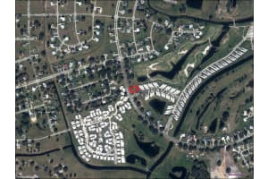 749 Duane Palmer Blvd, SEBRING