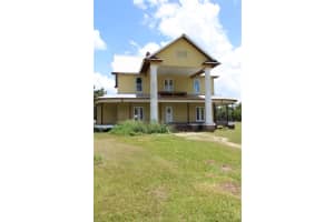 701 1st St Ne, FORT MEADE