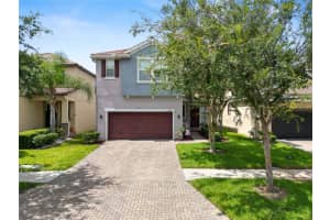 1044 Oliveto Verdi Ct, BRANDON
