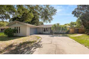 6421 Calusa Dr, LAKELAND