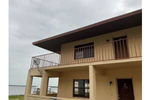 1025 Lakeview Dr, SEBRING