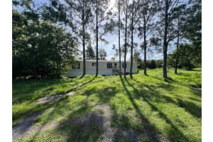 2320 Pioneer Dr, LAKELAND
